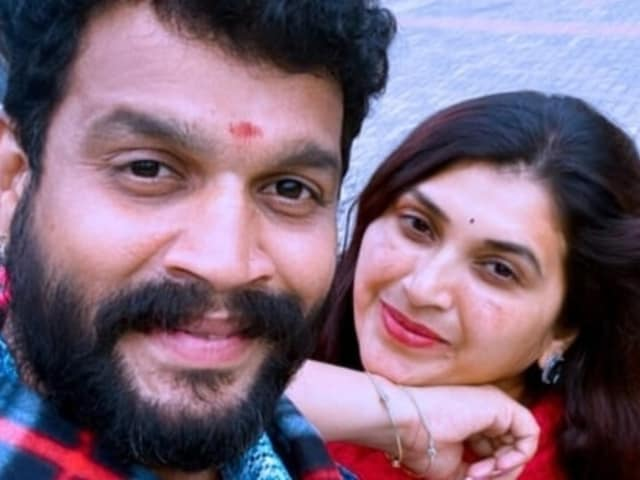 Telugu Actor Chandrakanth Dies By Suicide After Co-Star Pavithra Jayaram's Death In Car Accident